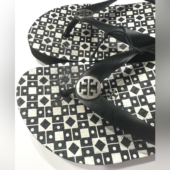 Tory Burch Womens Reva Rubber Flip Flops Black & Gray Logo Womens Wedges - Picture 5 of 11